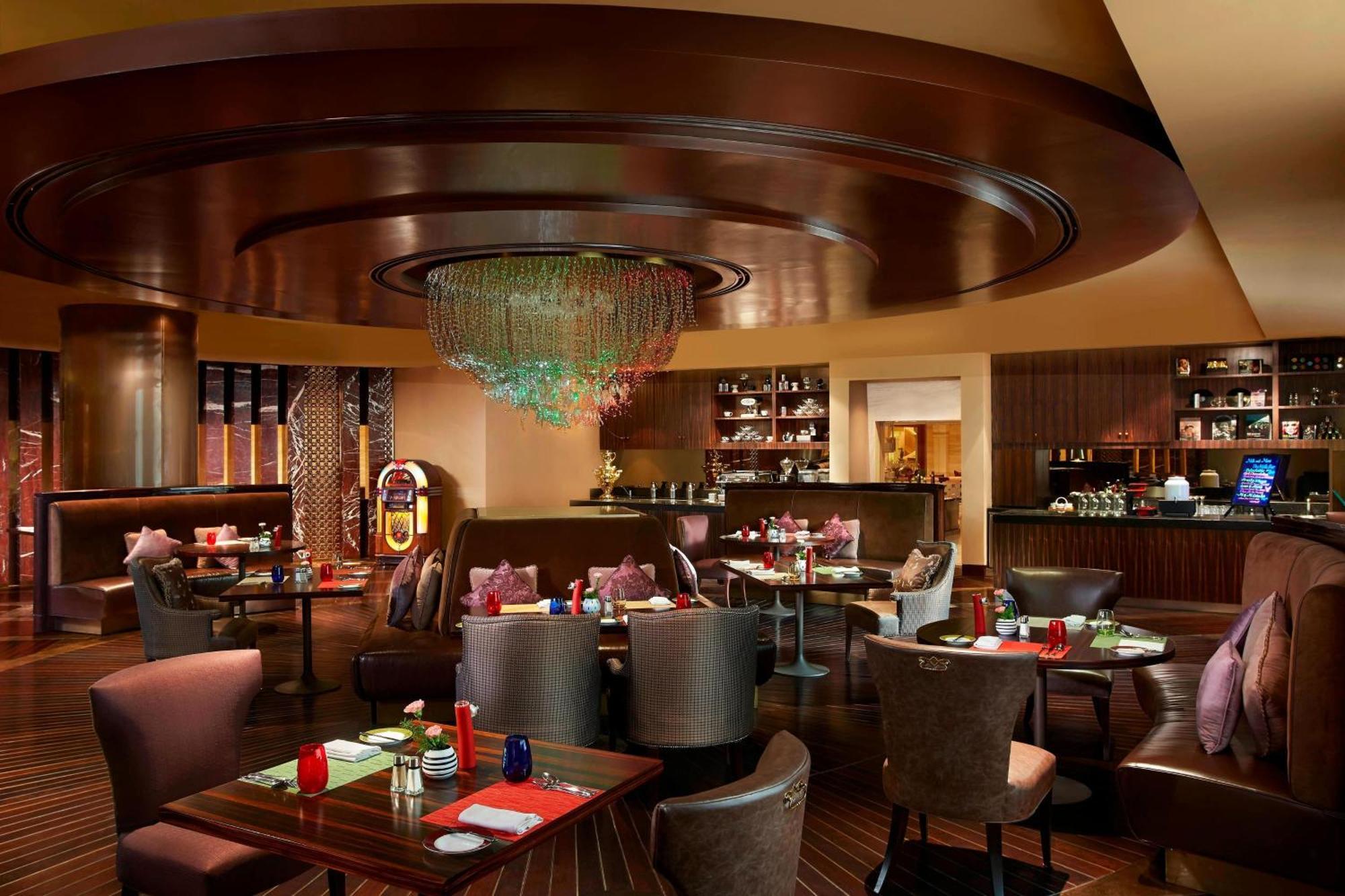 Itc Grand Chola, A Luxury Collection Hotel, צ'נאי מראה חיצוני תמונה The interior of the restaurant