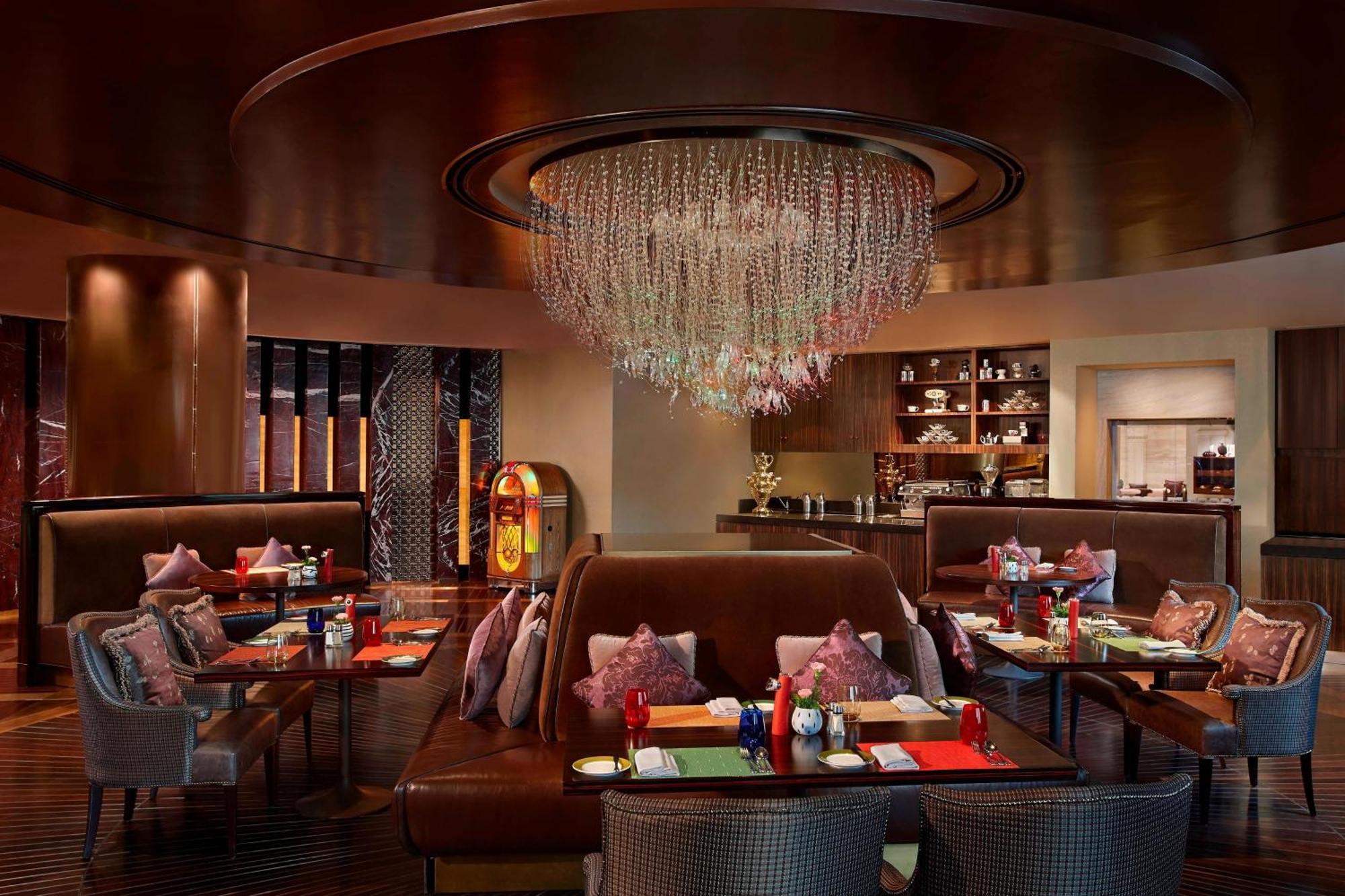 Itc Grand Chola, A Luxury Collection Hotel, צ'נאי מראה חיצוני תמונה The interior of the restaurant