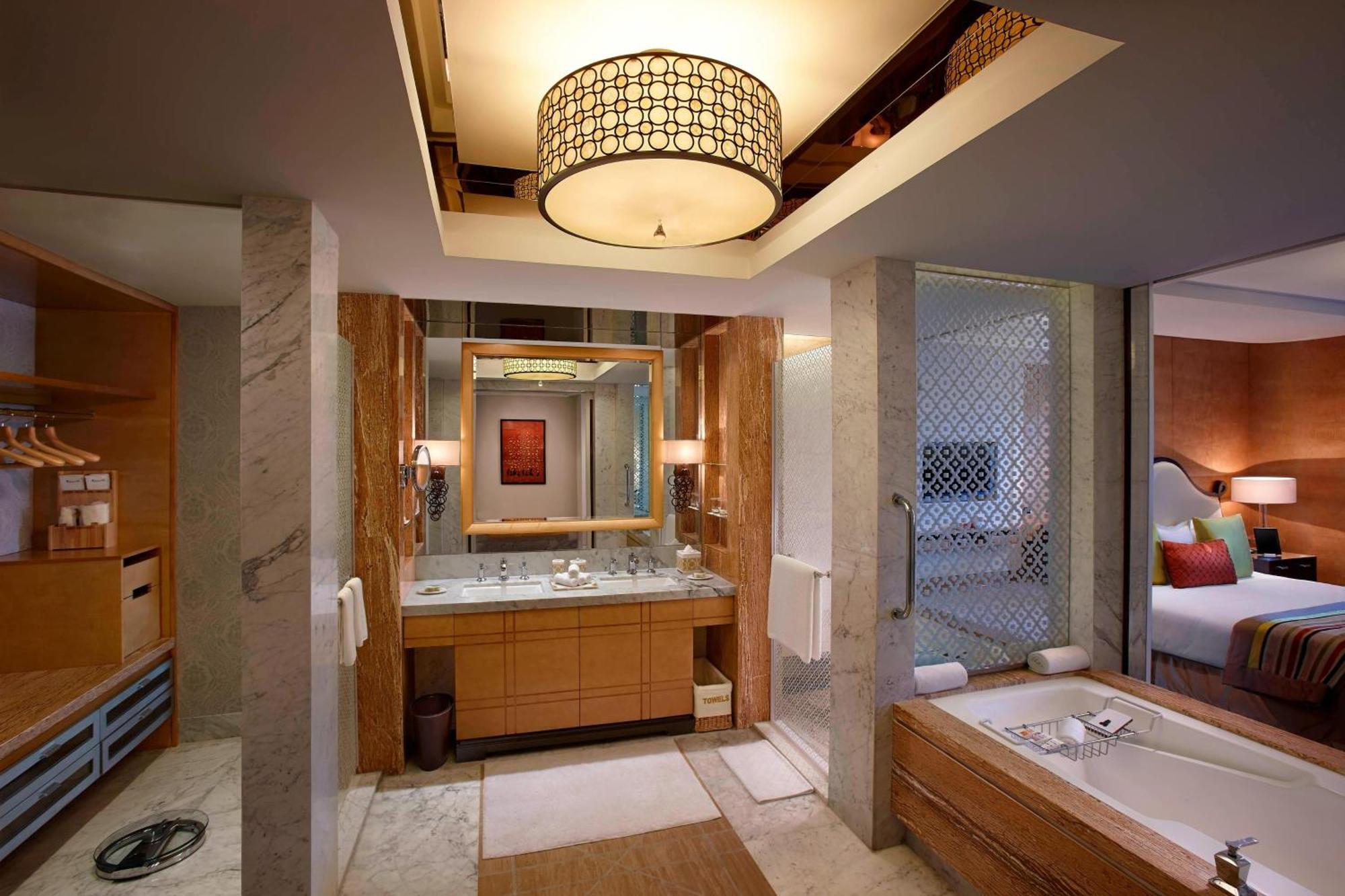 Itc Grand Chola, A Luxury Collection Hotel, צ'נאי מראה חיצוני תמונה Bathroom